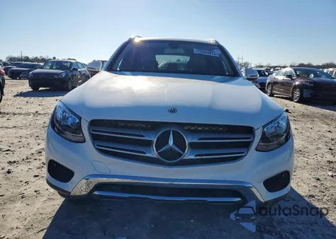 2018 Mercedes-Benz Glc 300 z USA, uszkodzony, nr VIN WDC0G4JB5JV066111